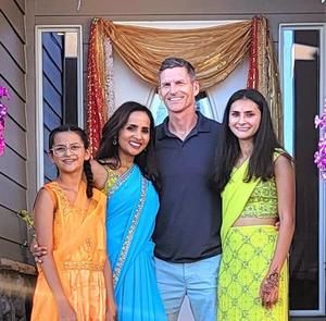 Meet your Posher, Ronita